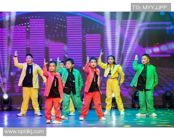 街舞盛宴：深入西安街舞队展现灵活性与激情的魅力之旅