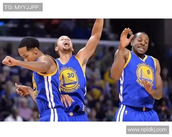 勇士与公牛精彩对决回放尽览30日比赛亮点与精彩瞬间